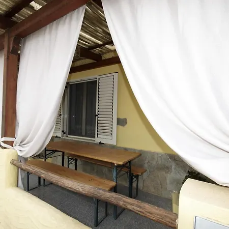 Sandra פורטו פינו