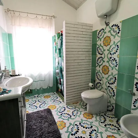 Sandra בית נופש פורטו פינו